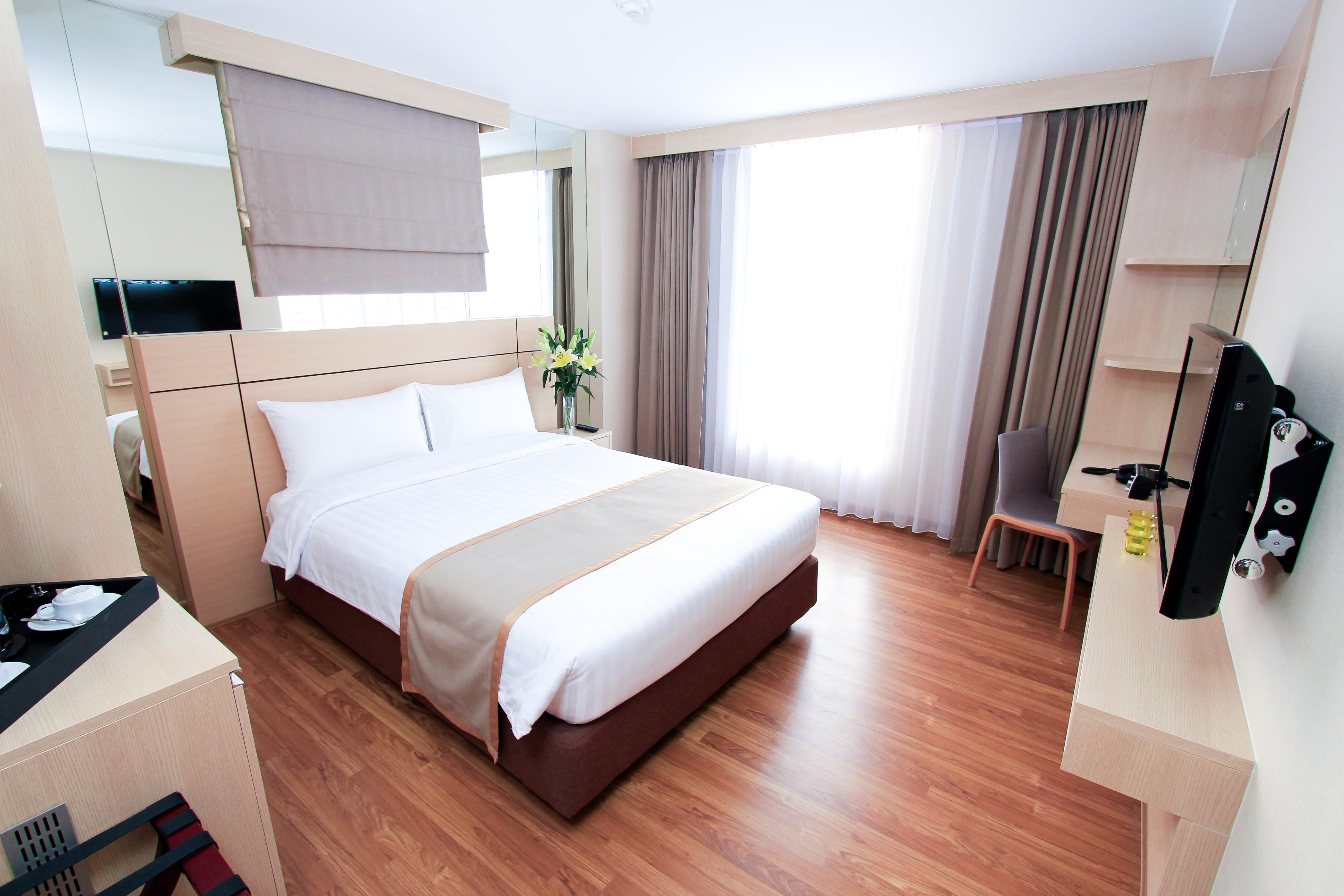 Petals Inn Bangkok Exterior photo